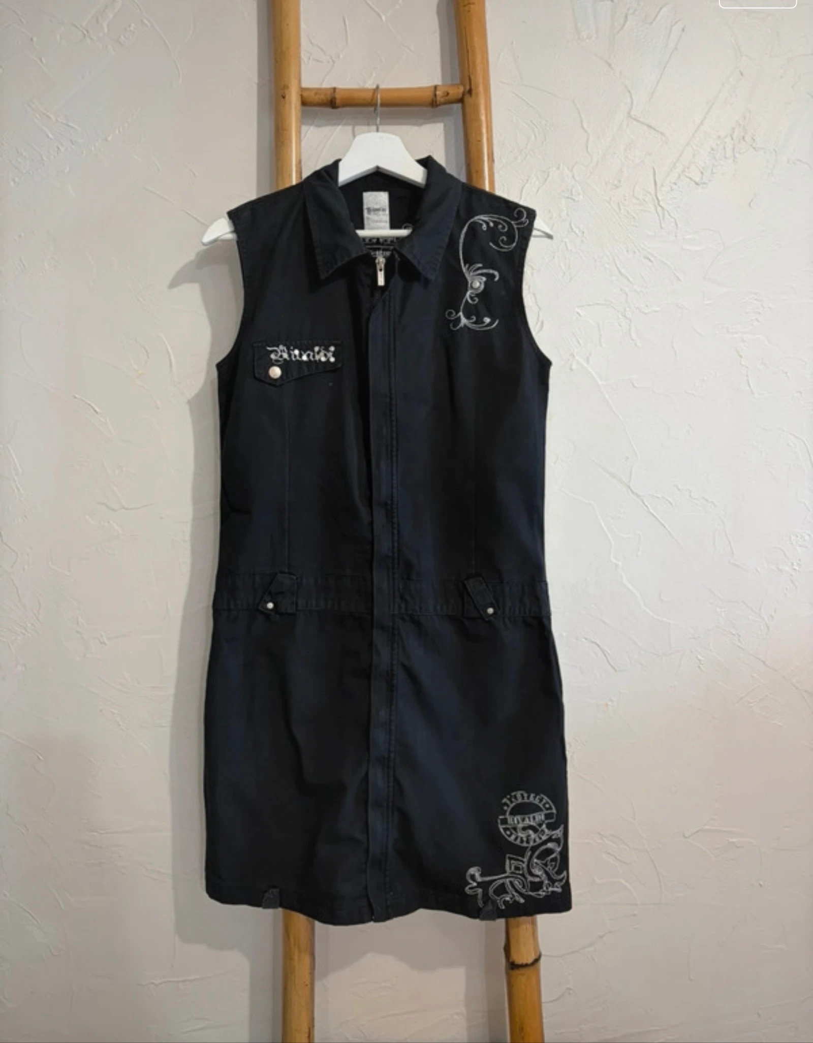 Robe noire vintage zippé année 2000 taille 40 rivaldi